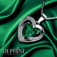 Load image into Gallery viewer, Heart Green Necklace