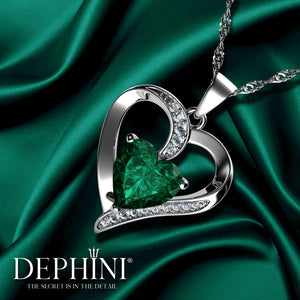 Green Heart pendant necklace