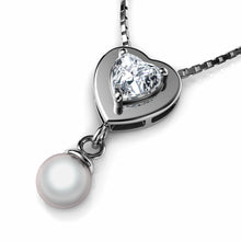 Load image into Gallery viewer, Small Heart Pearl Necklace